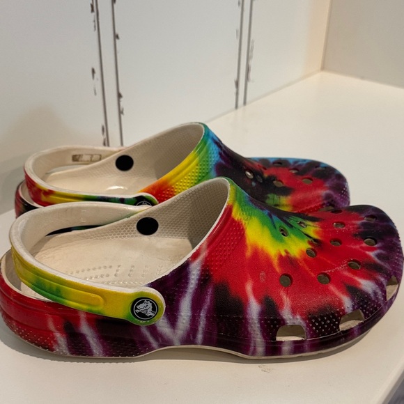 CROCS Shoes - CROCS Colorful Tie-Dye M 8 W 10